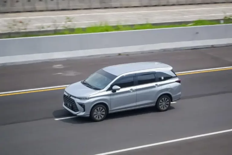 Perbedaan Spesifikasi Mobil Avanza Semua Tipe