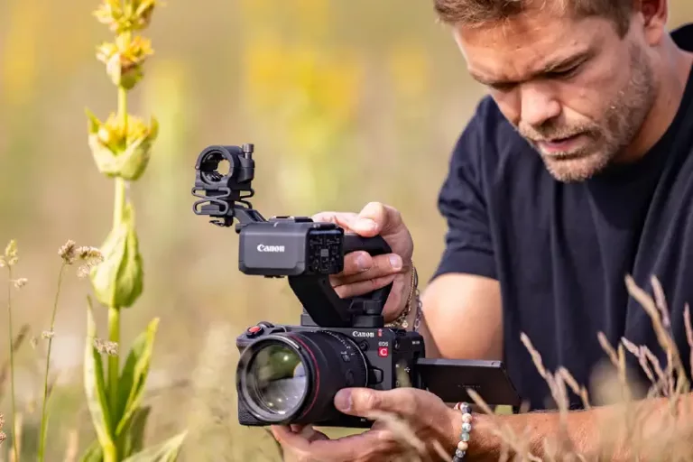 Canon EOS C50 dan EOS R6 Mark III Resmi Masuk Indonesia, Segini Harganya 