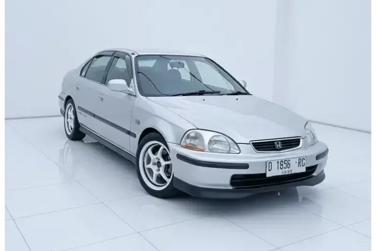 Tips Merawat Civic Ferio agar Tetap Irit dan Bertenaga