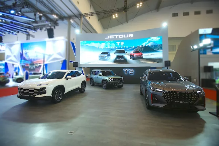 JETOUR Bawa Pengalaman Family Travel Series di GJAW 2025 Lewat Dashing dan X70 Plus