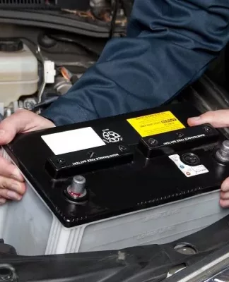 Spesifikasi dan Harga Aki Mobil Terbaru 2025