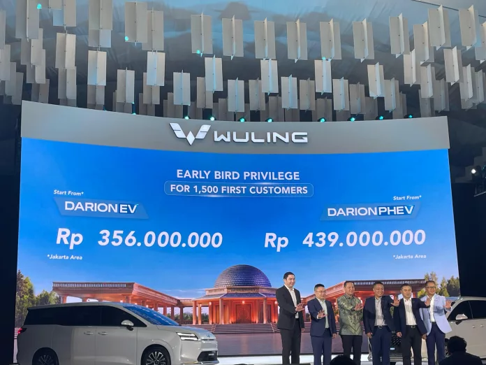 Harga Mulai Rp356 Juta: Intip Kecanggihan Wuling Darion, MPV Hybrid & Listrik Keluarga Indonesia harga-early-bird-wuling-darion-ev-phev