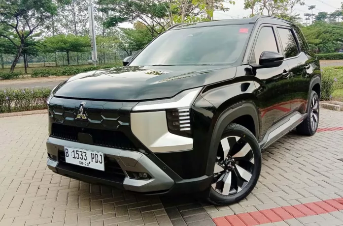 Mitsubishi Destinator Dapat Lima Bintang Uji Tabrak ASEAN NCAP 2025