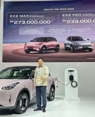 Geely Resmi Debut di GJAW 2025, Buka Pre-Book Geely EX2 dengan Harga Mulai Rp233 Juta Geely EX2 GJAW