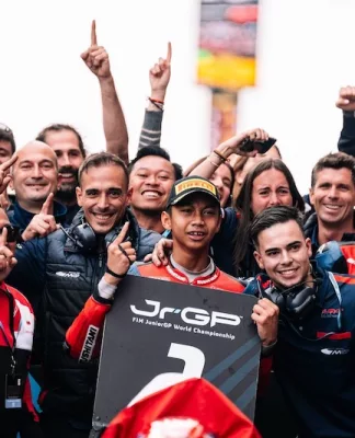 Kiandra Ramadhipa Juara ETC 2025 Sirkuit Catalunya