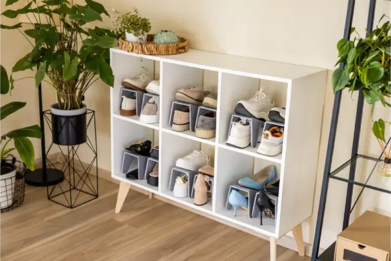 7 Tips Menata Rak Sepatu agar Rumah Terlihat Rapi dan Estetik   