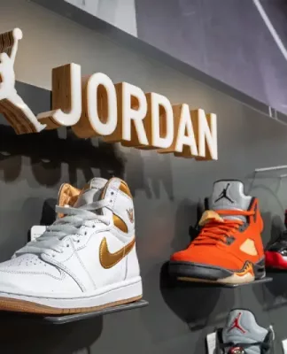 Sejarah dan Popularitas Sepatu Jordan di Dunia Sneaker sepatu Jordan