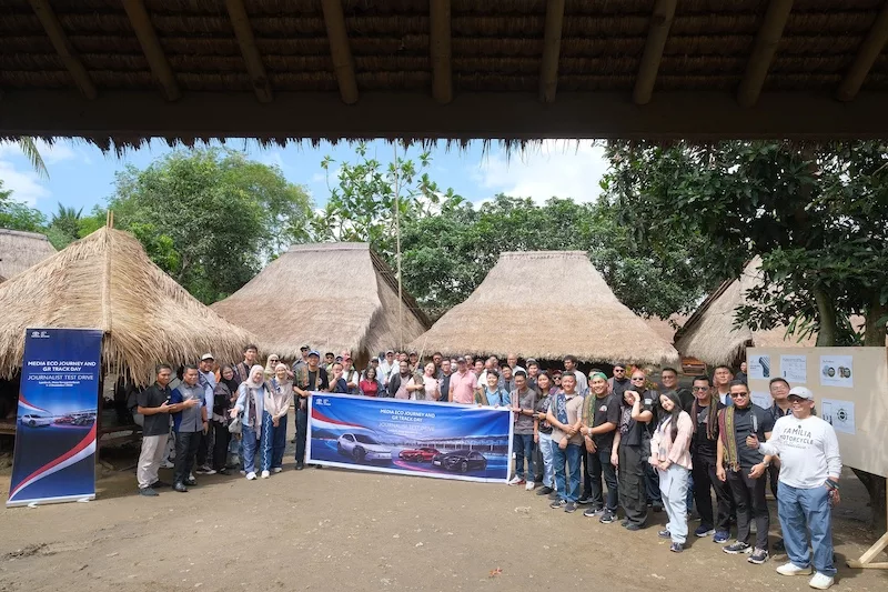 CSR Toyota di Sasak Ende