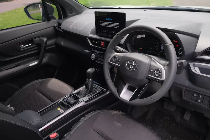 Toyota Veloz Hybrid EV