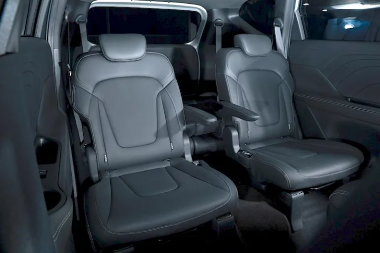 Ini Alasan Hyundai Sematkan Captain Seat di Stargazer Cartenz