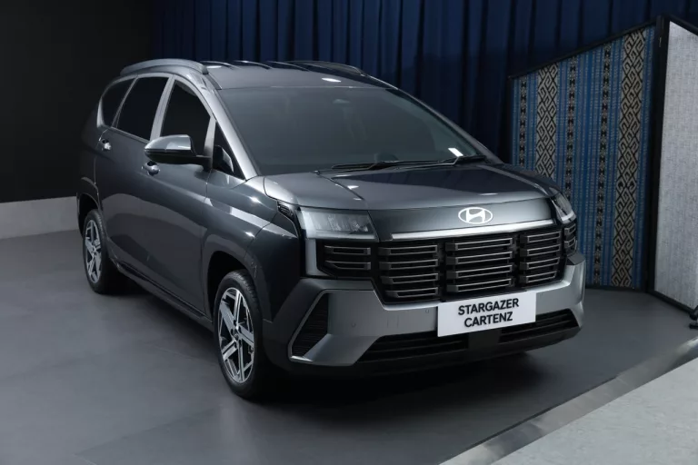 Hyundai STARGAZER Cartenz dan Cartenz X, Jawaban Mobil Keluarga Saat Libur Akhir Tahun dengan Captain Seat
