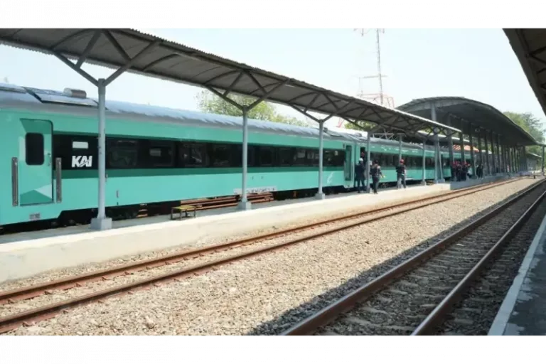 Kereta Petani dan Pedagang Resmi Beroperasi, Cek Rute dan Tarifnya 