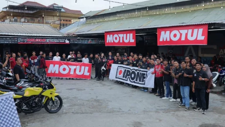 Moride-Jelajah Andalas: Motul Sambut 200 Bikers di Palembang!