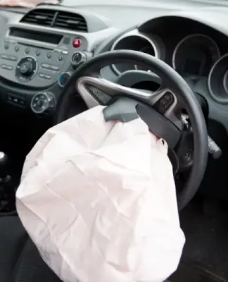 Sejarah airbag mobil