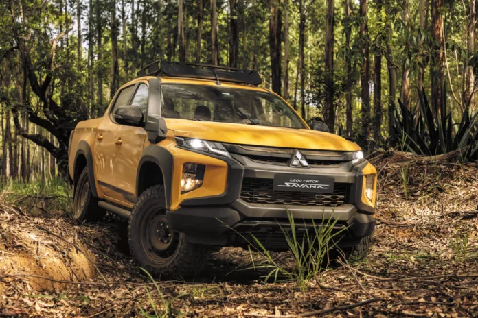 Mitsubishi Triton Savana Tangguh di Off-road