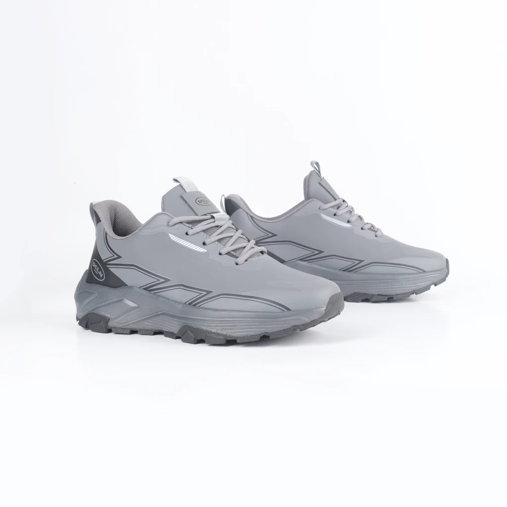 sepatu sneakers pria