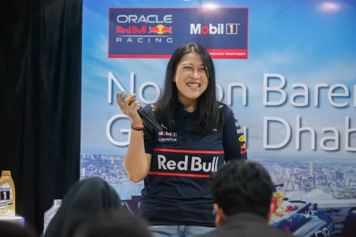 Mobil™ Hadirkan Pengalaman Otomotif Menarik Dukung Max Verstappen di Seri Terakhir Musim 2025 Mobil™ Hadirkan Pengalaman Otomotif Menarik Dukung Max Verstappen di Seri Terakhir Musim 2025