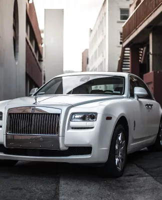 harga rolls royce