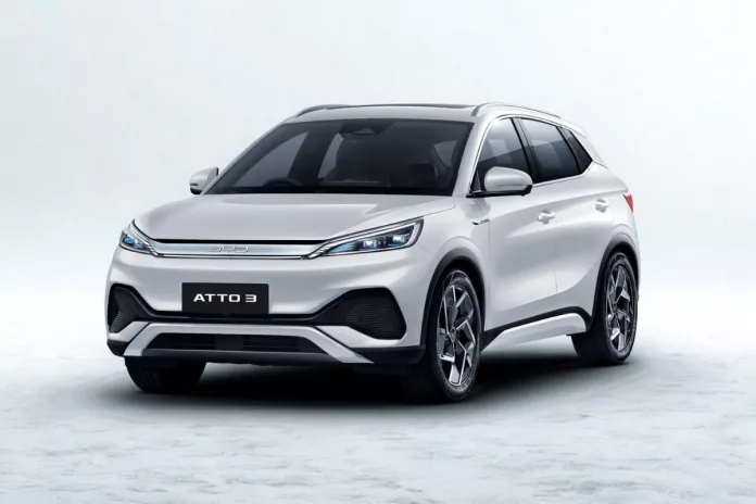 keunggulan mobil byd