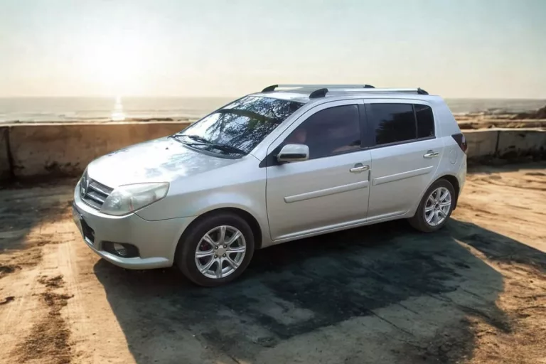 Ingat Geely MK2? Sedan Murah Meriah yang Kini Jadi Buruan Kolektor! 
