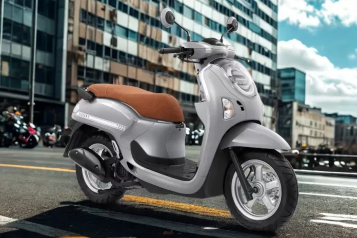 Review Scoopy 2025