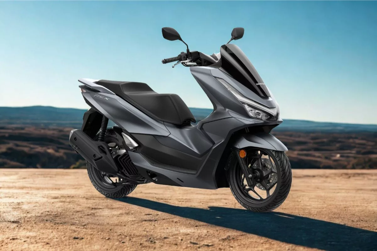 Fitur Modern Honda PCX 2025