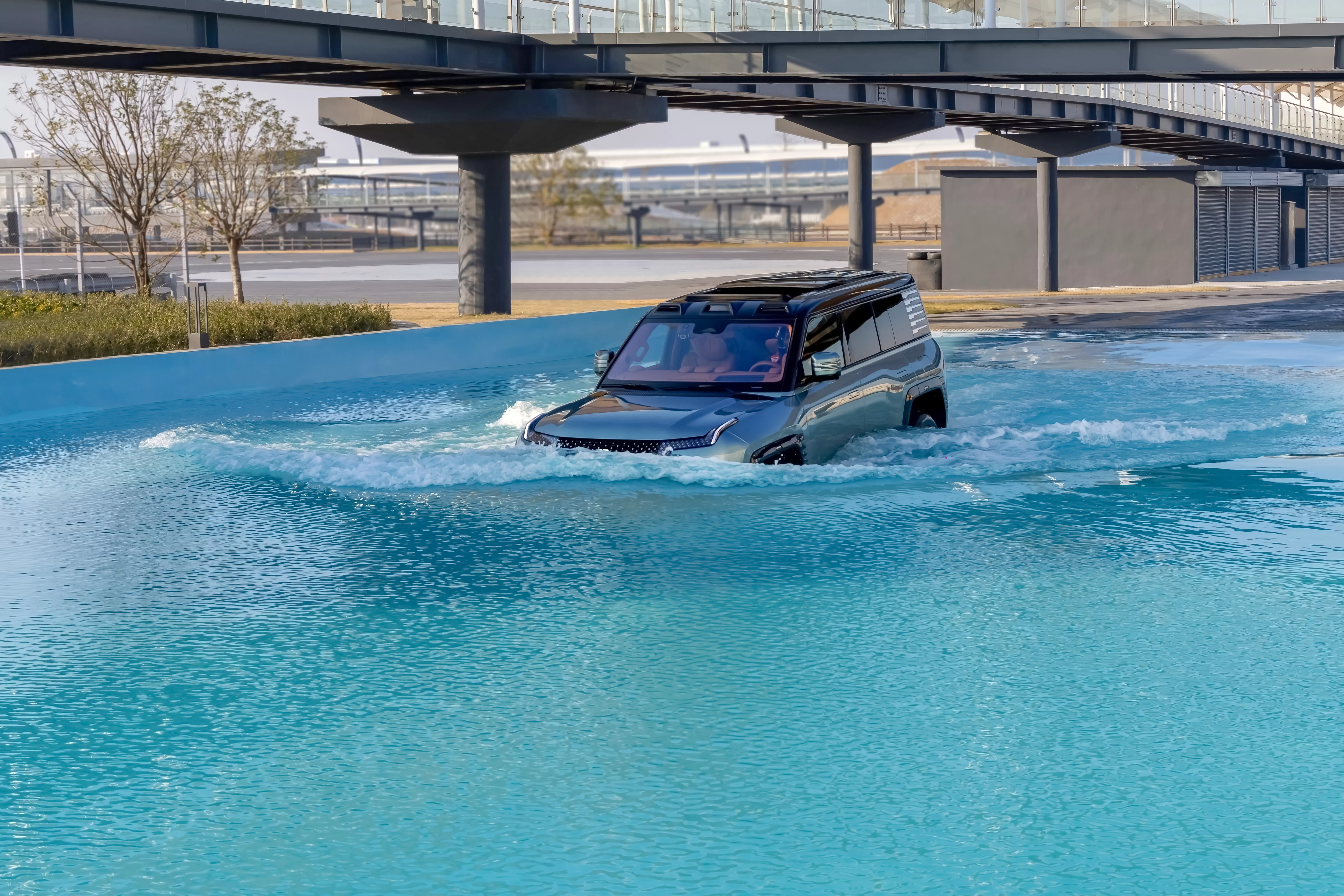 sirkuit-all-terrain-byd-zhengzhou-pengujian-nev