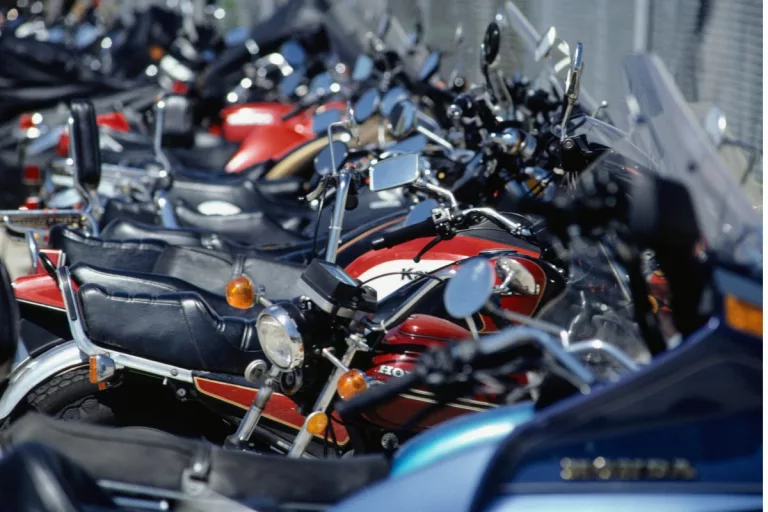 Daftar Sepeda Motor Terbaru 2025 Paling Laris, Simak Pemenangnya!