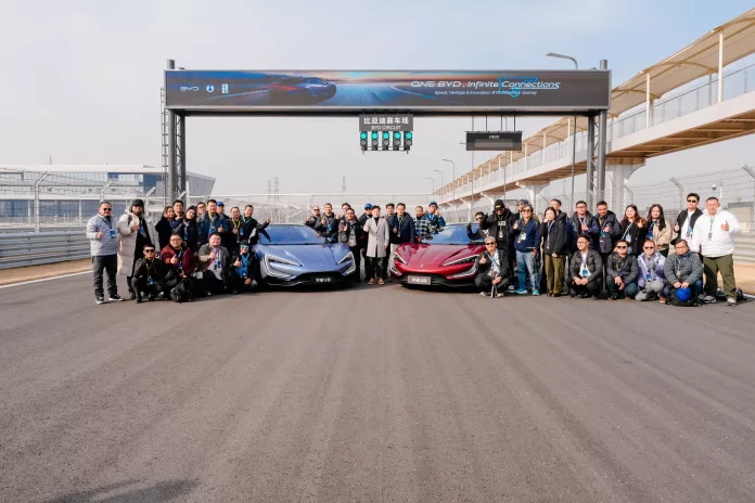 sirkuit-all-terrain-byd-zhengzhou-pengujian-nev