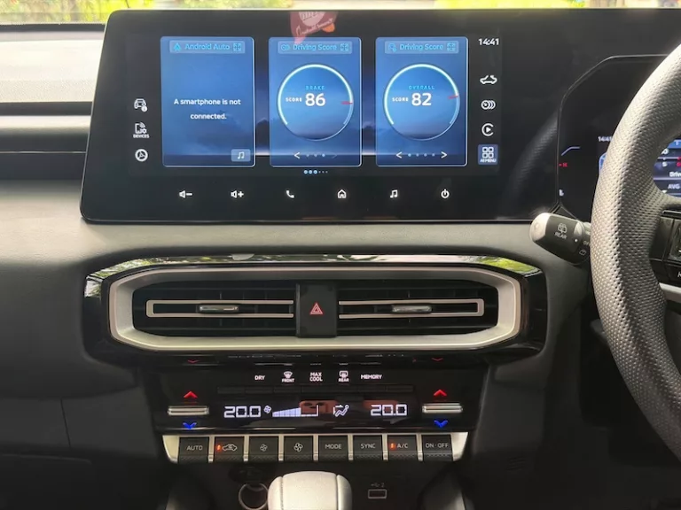 Rahasia Kemudahan Mengatur Fitur Lewat Layar Sentuh Mitsubishi Destinator