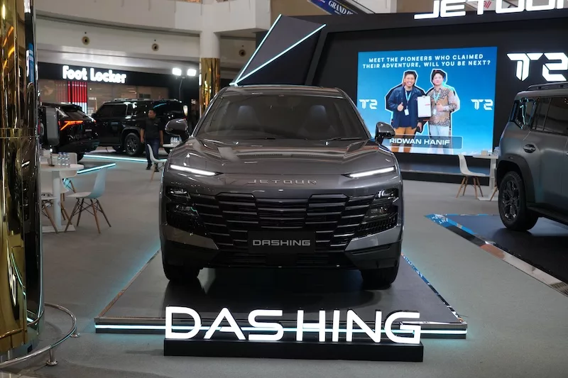 Pameran JETOUR Sumarecon Mall Serpong