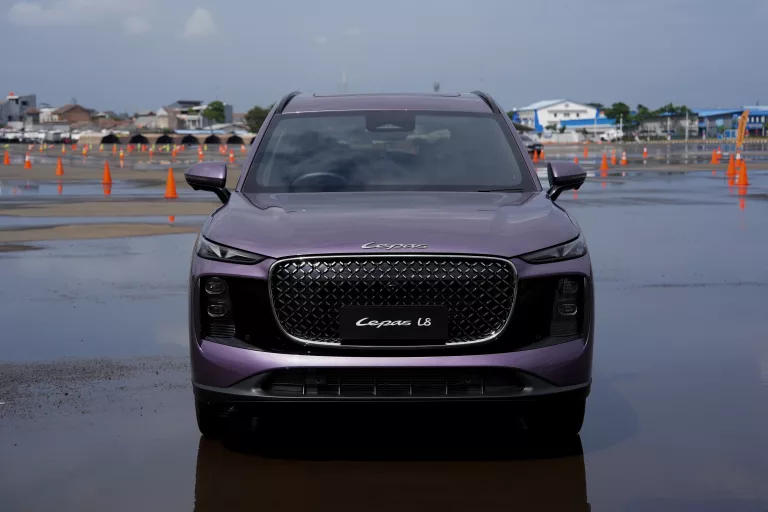LEPAS L8 Tawarkan Sensasi Berkendara yang Tenang dan Terkendali