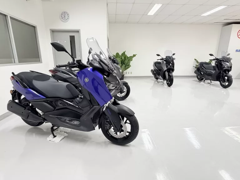 Yamaha XMAX Connected Ganti Baju di Awal 2026, Tampilan Makin Sporty dan Garang!