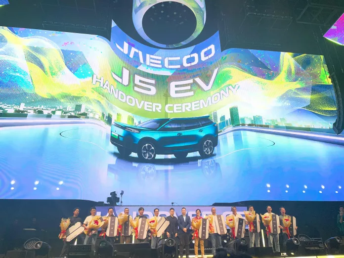 Handover JAECOO J5 EV