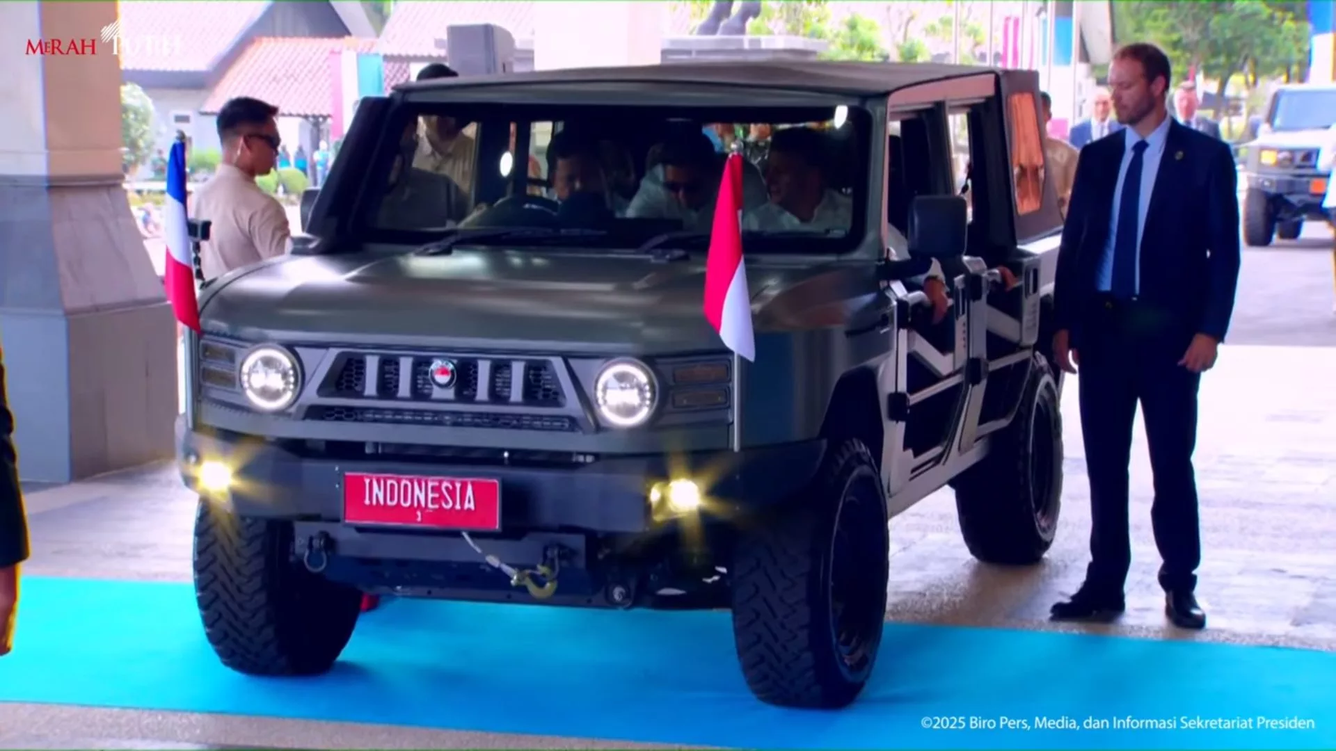 maung tangguh mobil pindad