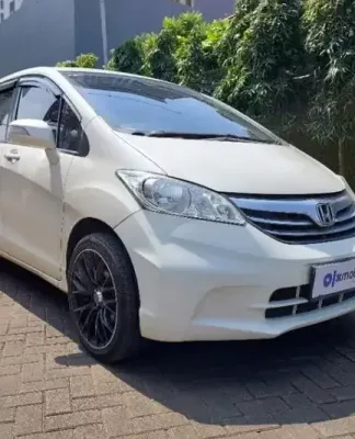 spesifikasi Honda Freed