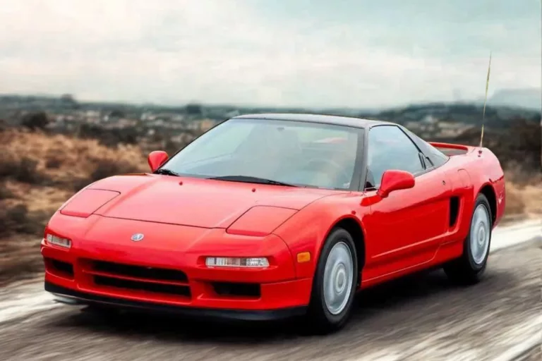 Honda NSX, “Ferrari-nya Jepang”, Kenapa Sangat Langka di Pasaran?