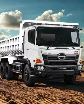 Review Hino 500