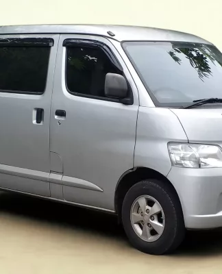 Gran Max Minibus, Mobil Tempur Pengusaha, Kenapa Harga Bekasnya Stabil? Review Gran Max Minibus