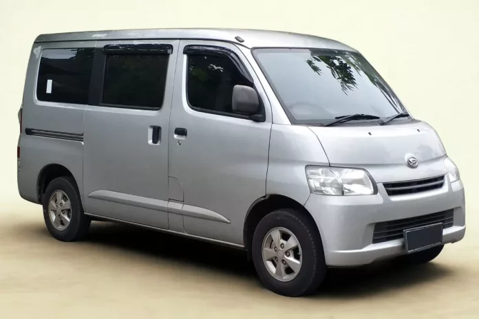 Review Gran Max Minibus