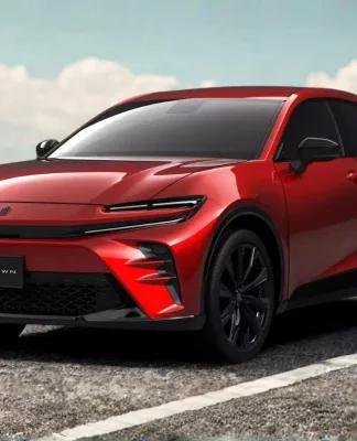 Toyota Crown, Mobil Dinas Para Pejabat, Aura Wibawanya Bikin Segan! review toyota crown