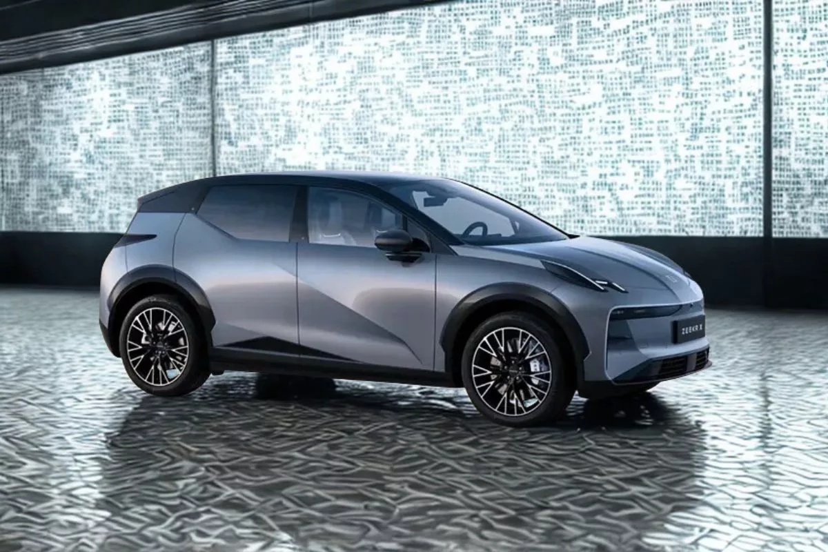 Eksterior dan Interior Unggulan Zeekr X