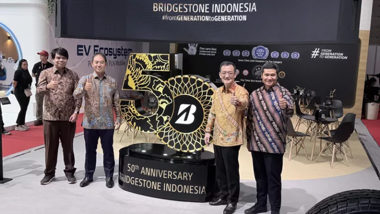 Setengah Abad Mengaspal di Indonesia, Bridgestone Kembali Ramaikan IIMS 2026 dengan Inovasi Ban Terbaru