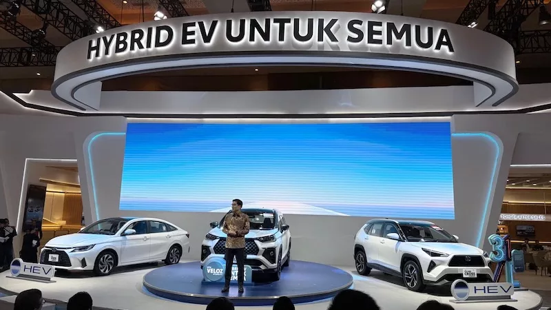 Harga New Veloz Hybrid EV
