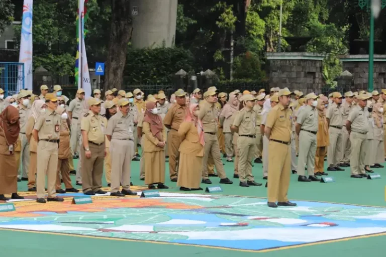 PPPK Adalah: Pengertian, Gaji, Syarat, dan Bedanya dengan PNS 