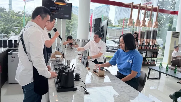 Pencapaian Auto2000 di 2025: Tancap Gas Jualan 106 Ribu Unit Mobil Toyota