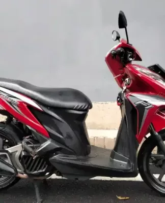 Skutik Lawas Honda Vario KZR