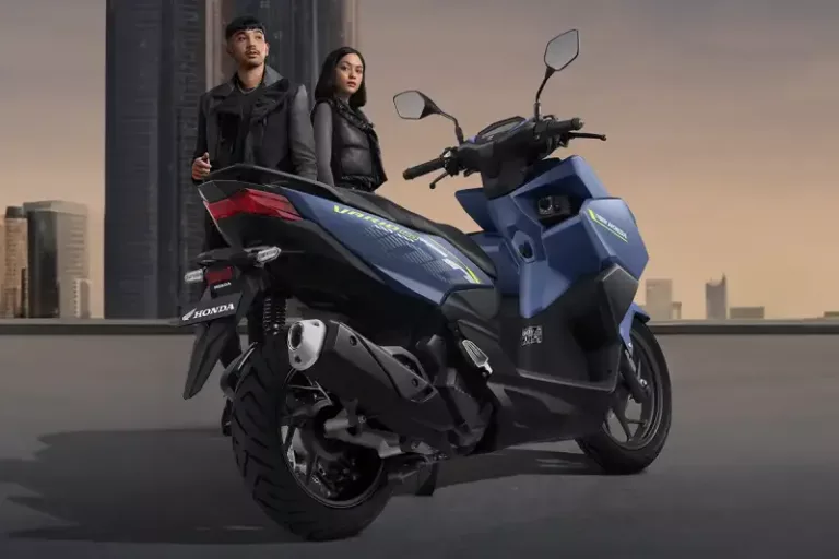 10 Ide Vario 160 Modif Touring, Racing, hingga Harian