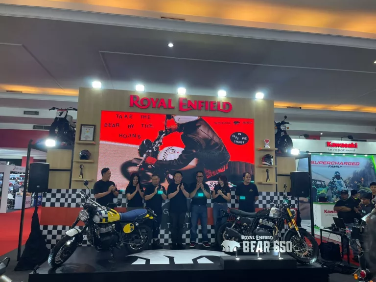 Royal Enfield Bear 650 Bawa Semangat Balap Gurun ke Jalanan Indonesia