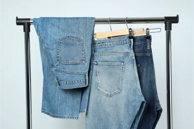 10 Inspirasi Mix & Match Berbagai Tipe Denim